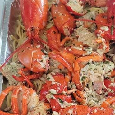 Lobster Garlic Noodle (Mi Xao Toi Tom Hum)