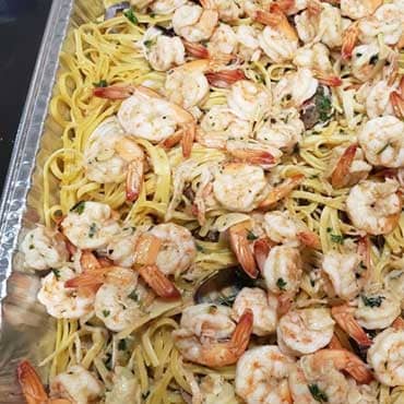 Shrimp Garlic Noodle (Mi Xao toi Tom)